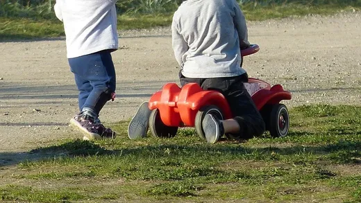 Przedszkole w Lubartowie Casper, zabawa z dźwiękami