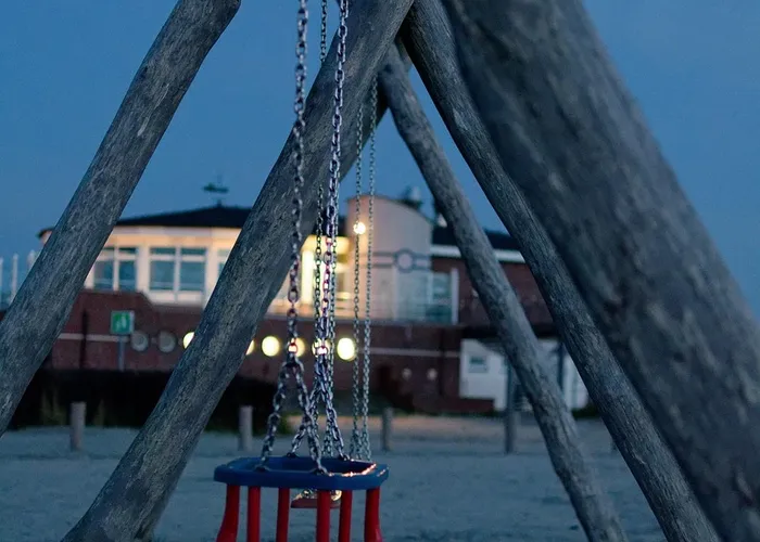 Żłobek w Lubartowie Casper - Zabawy na placu zabaw / CoDziennik Casperka