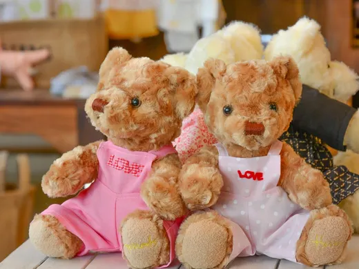 Przedszkole w Lubartowie Casper - Maluszki dekorują jajeczka / CoDziennik Casperka